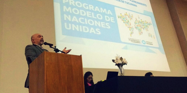 Inició el programa ‘’Modelo de Naciones Unidas para el sector público’’